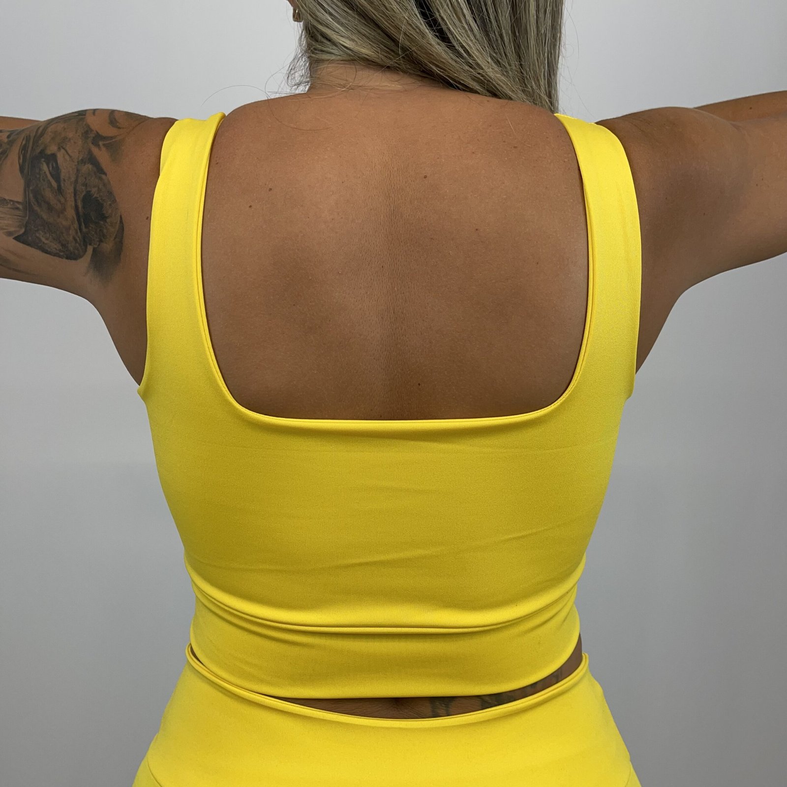 Top Laço Amarelo - Image 4